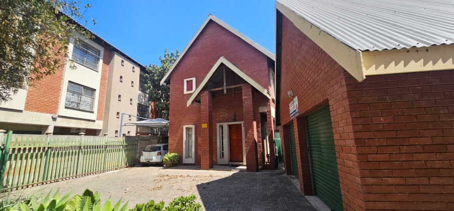 17 Bedroom Property for Sale in Rustenburg Central North West